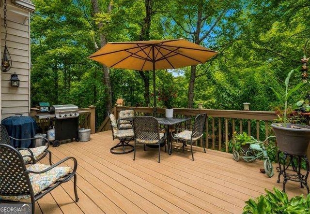 1313 Amberwood Drive, Woodstock, GA 30189