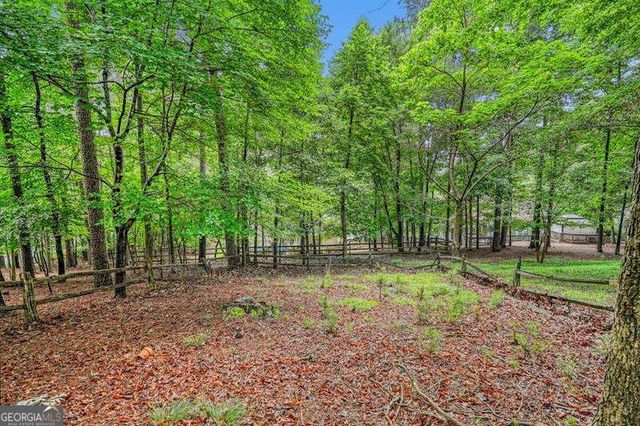 1313 Amberwood Drive, Woodstock, GA 30189