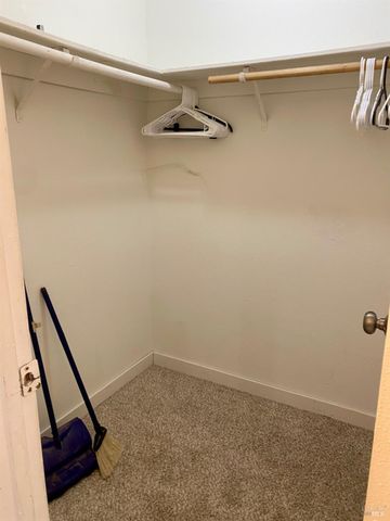 121 Kim Ct, Vallejo, CA 94591