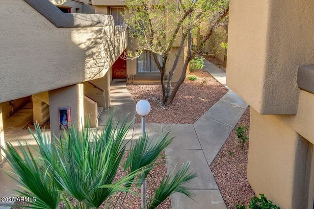 1432 W EMERALD Avenue 17, Mesa, AZ 85202