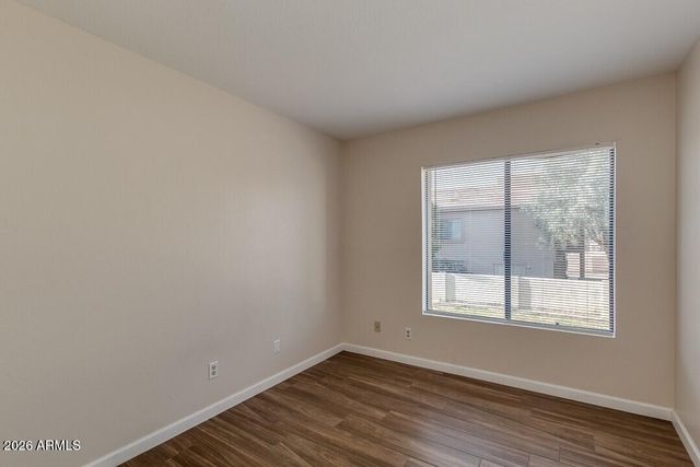 1432 W EMERALD Avenue 17, Mesa, AZ 85202