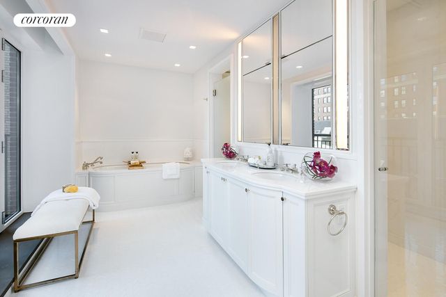 40 E 72ND Street PH, New York City, NY 10021