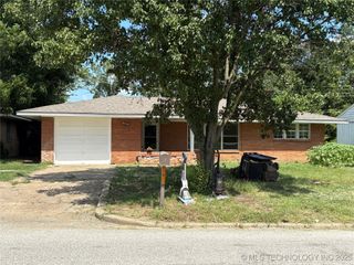 4800 E Frank Phillips Boulevard, Bartlesville, OK 74006