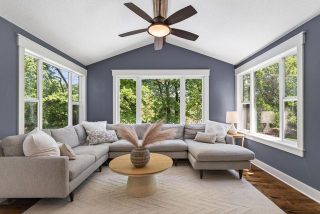 8955 Quinn Road, Chanhassen, MN 55317