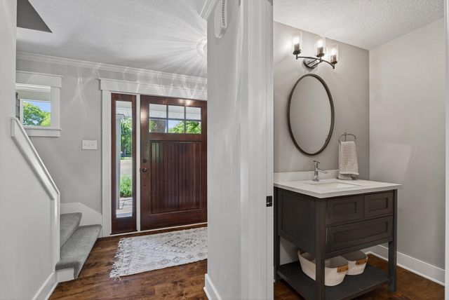8955 Quinn Road, Chanhassen, MN 55317