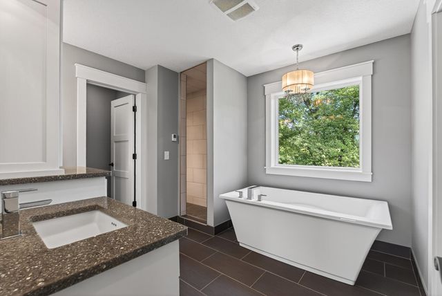 8955 Quinn Road, Chanhassen, MN 55317