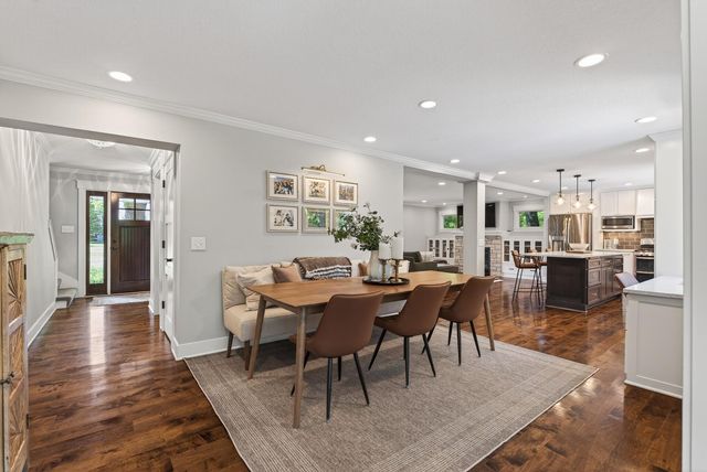 8955 Quinn Road, Chanhassen, MN 55317