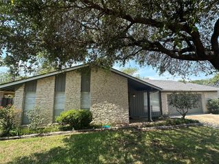 5504 Chadwyck DR, Austin, TX 78723