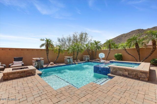 25943 N 84TH Drive, Peoria, AZ 85383