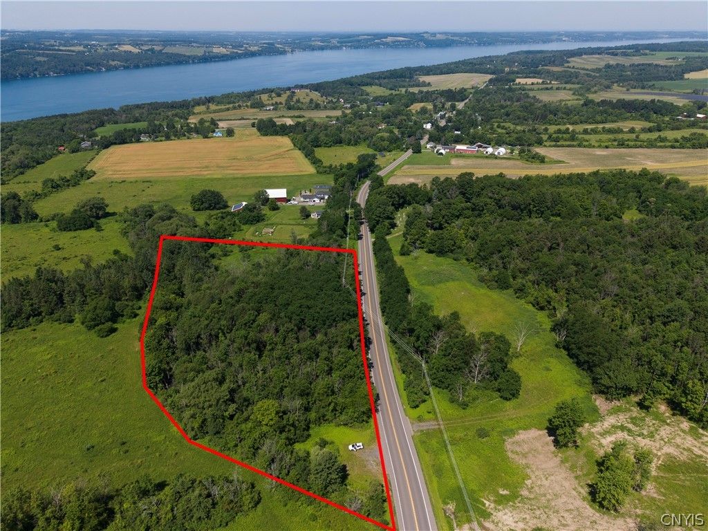 1779 East Lake, Spafford, NY 13152
