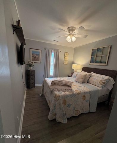 143 NW 4th Street, Oak Island, NC 28465