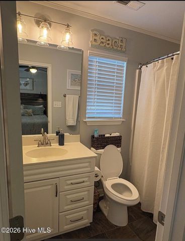 143 NW 4th Street, Oak Island, NC 28465