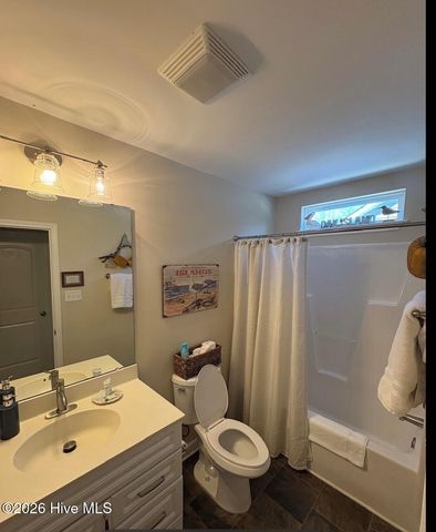 143 NW 4th Street, Oak Island, NC 28465