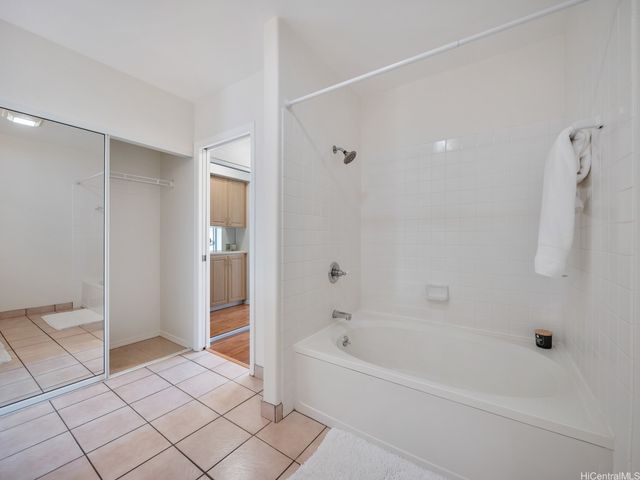 95-982 Wikao Street L203, Mililani, HI 96789