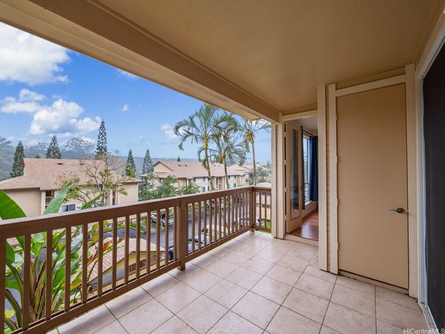 95-982 Wikao Street L203, Mililani, HI 96789