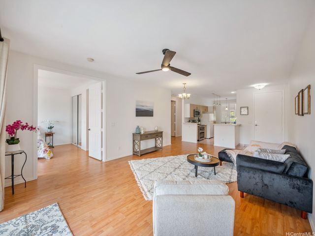 95-982 Wikao Street L203, Mililani, HI 96789