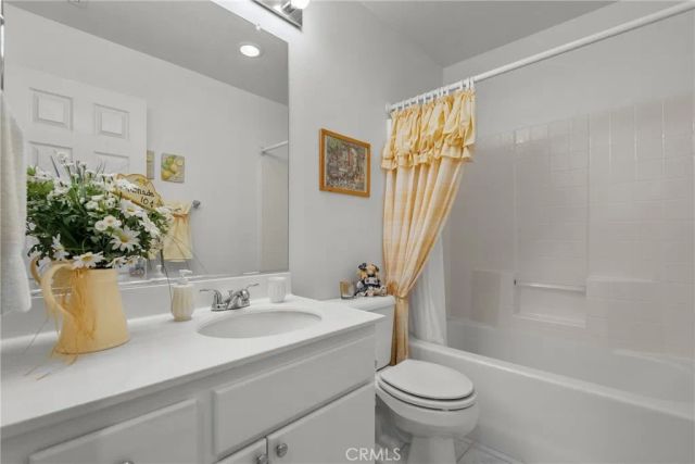 25554 Schubert C, Stevenson Ranch, CA 91381