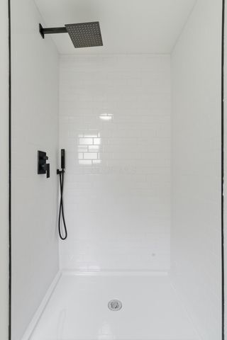 388 Elkwood Place, Columbus, OH 43230