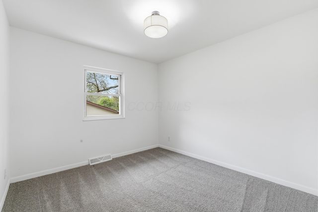 388 Elkwood Place, Columbus, OH 43230