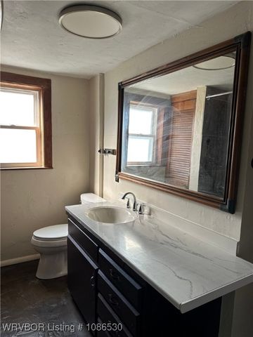 622 S 6th Street, Van Buren, AR 72956