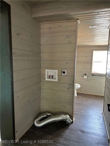 622 S 6th Street, Van Buren, AR 72956