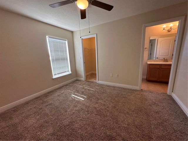 402 EDITH DRIVE, Fruitland Park, FL 34731