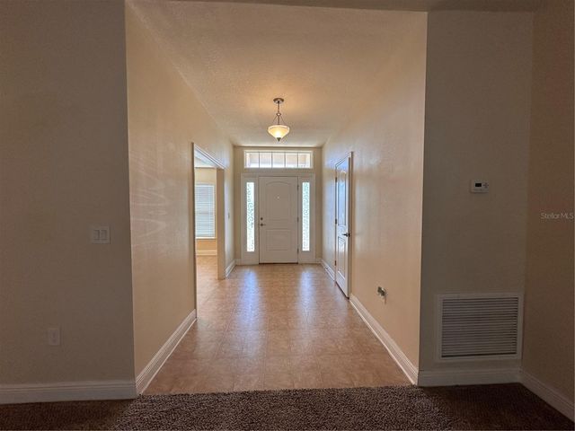 402 EDITH DRIVE, Fruitland Park, FL 34731