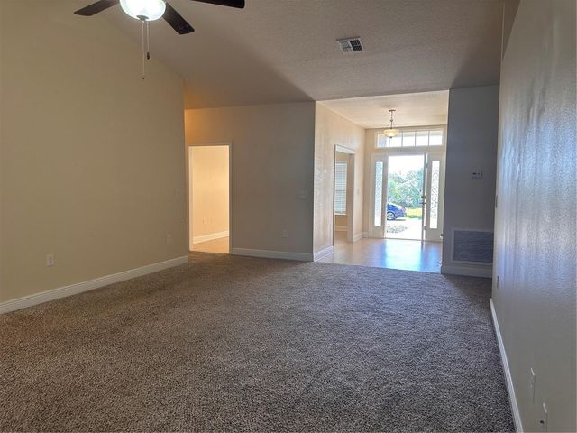 402 EDITH DRIVE, Fruitland Park, FL 34731