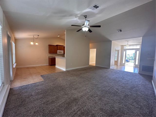 402 EDITH DRIVE, Fruitland Park, FL 34731