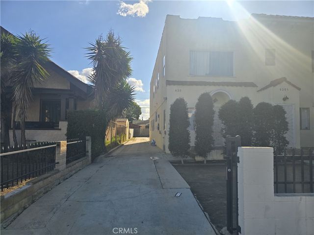620 W 41st, Los Angeles, CA 90037