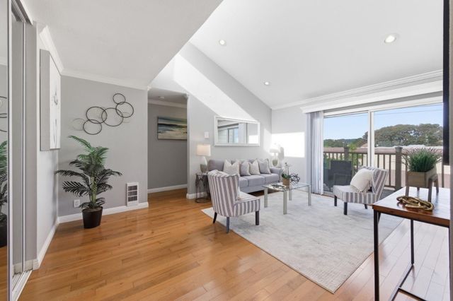 15 Mateo Avenue 10, Millbrae, CA 94030