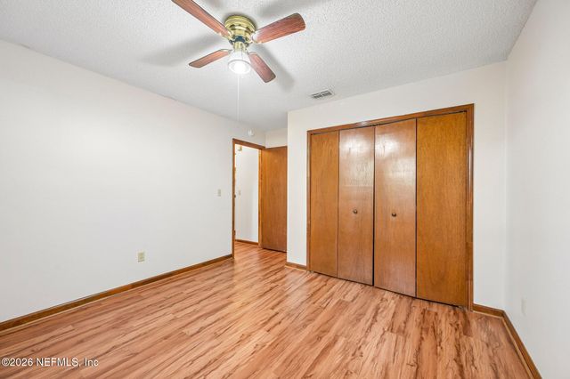 1847 MACKENZIE Court N, Middleburg, FL 32068