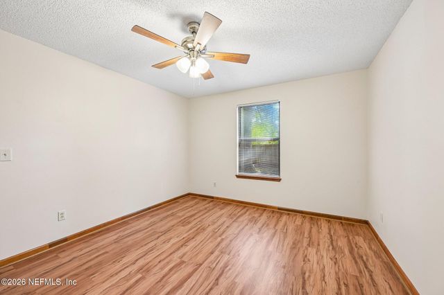 1847 MACKENZIE Court N, Middleburg, FL 32068