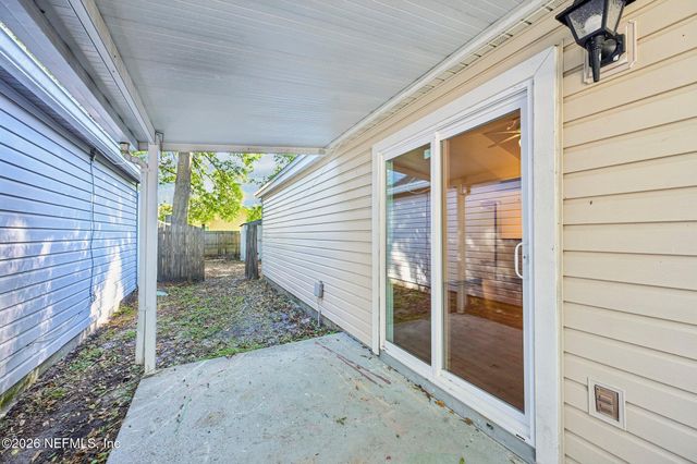 1847 MACKENZIE Court N, Middleburg, FL 32068