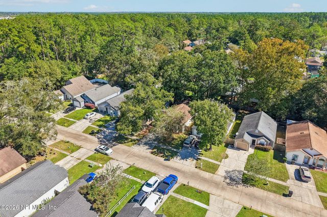 1847 MACKENZIE Court N, Middleburg, FL 32068