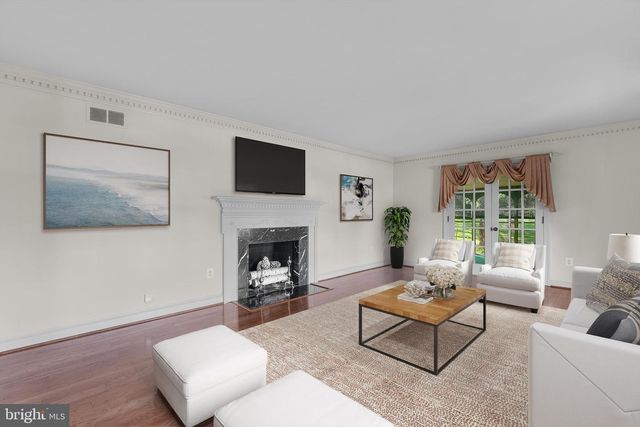 9421 BEAUREGARD AVE, Manassas, VA 20110