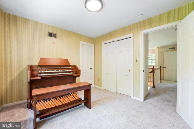 9421 BEAUREGARD AVE, Manassas, VA 20110