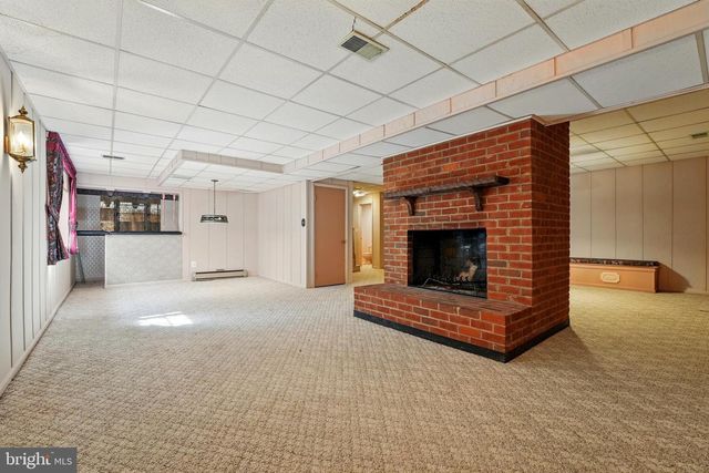 9421 BEAUREGARD AVE, Manassas, VA 20110
