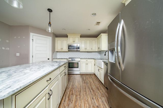 250 Lee Road 2207, Salem, AL 36874