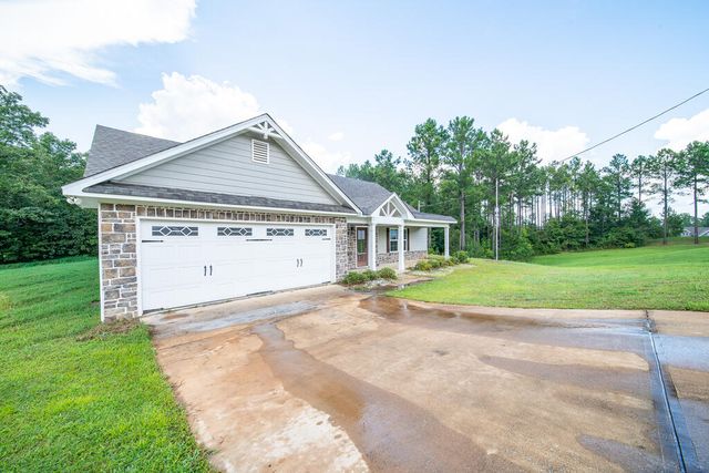 250 Lee Road 2207, Salem, AL 36874