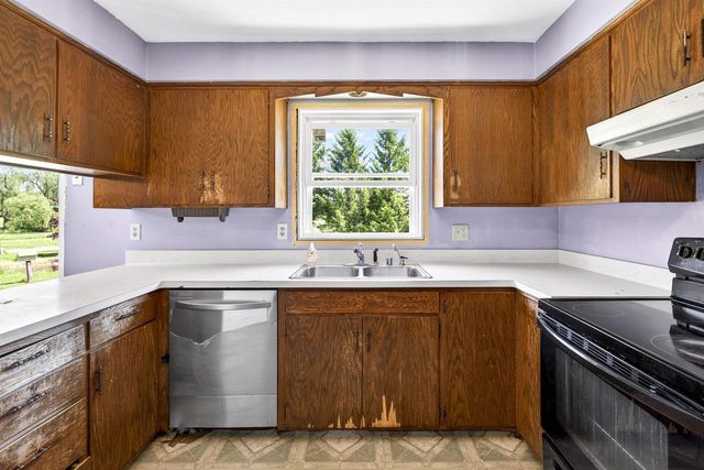 N978 NORTH ROAD, Hortonville, WI 54944