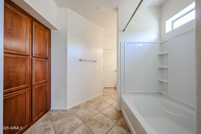 12679 W LOWDEN Road, Peoria, AZ 85383