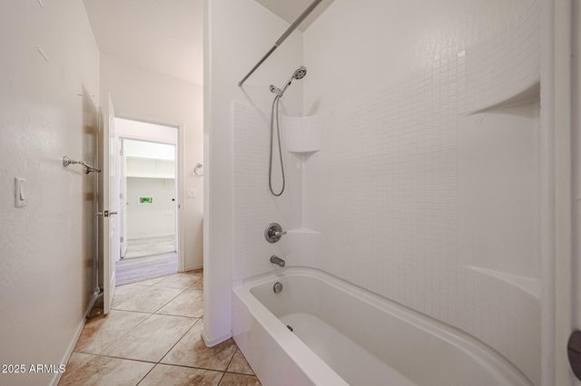 12679 W LOWDEN Road, Peoria, AZ 85383