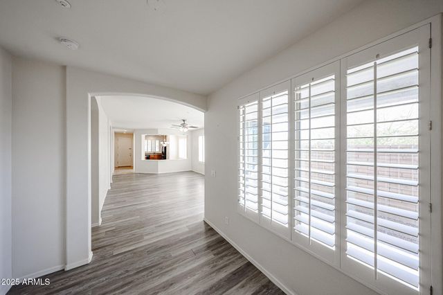 12679 W LOWDEN Road, Peoria, AZ 85383