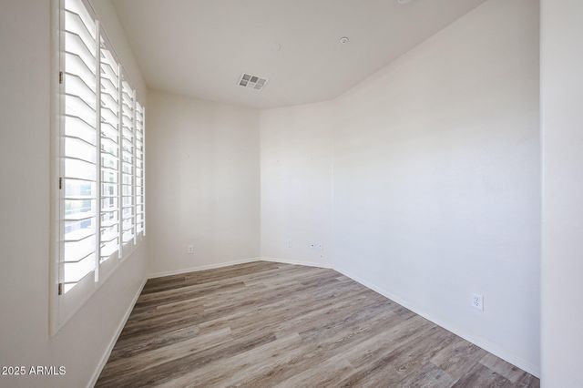 12679 W LOWDEN Road, Peoria, AZ 85383