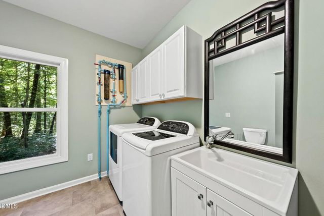 4524 Ridge Trail, Efland, NC 27243