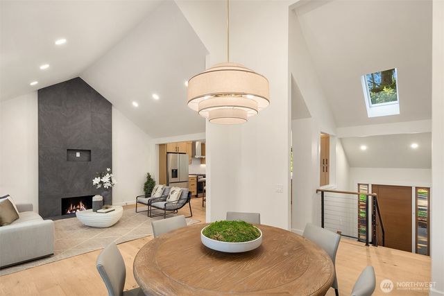 21229 NE 14th Place, Sammamish, WA 98074