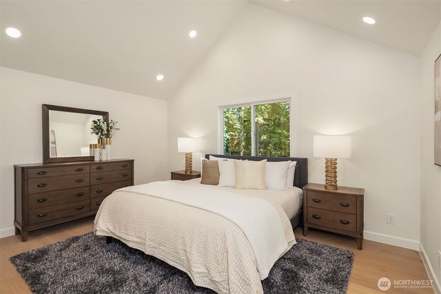 21229 NE 14th Place, Sammamish, WA 98074