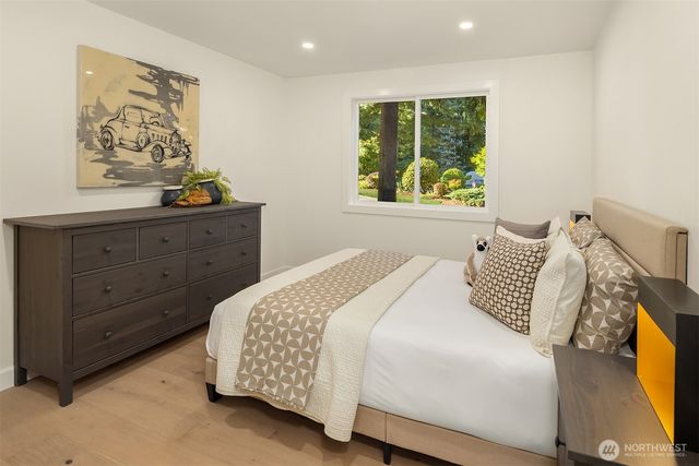 21229 NE 14th Place, Sammamish, WA 98074