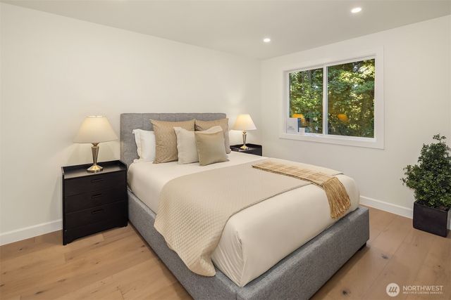 21229 NE 14th Place, Sammamish, WA 98074